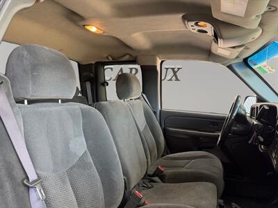 2005 Chevrolet Silverado 2500 LS   - Photo 15 - Lennox, CA 90304