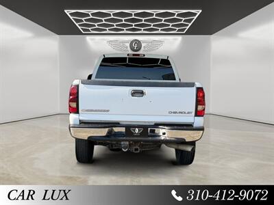 2005 Chevrolet Silverado 2500 LS   - Photo 4 - Lennox, CA 90304