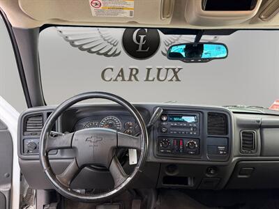 2005 Chevrolet Silverado 2500 LS   - Photo 10 - Lennox, CA 90304