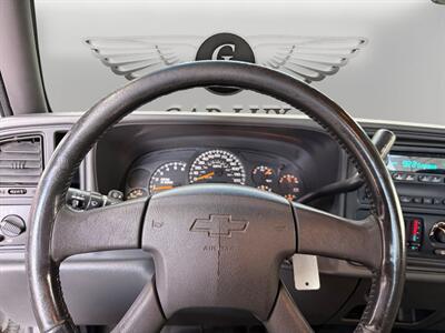 2005 Chevrolet Silverado 2500 LS   - Photo 21 - Lennox, CA 90304