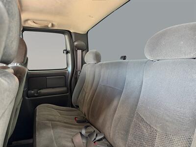 2005 Chevrolet Silverado 2500 LS   - Photo 13 - Lennox, CA 90304