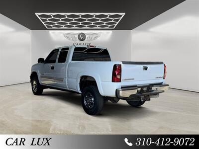 2005 Chevrolet Silverado 2500 LS   - Photo 3 - Lennox, CA 90304