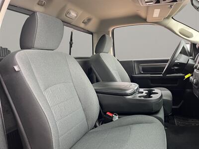 2022 RAM 1500 Classic Express   - Photo 16 - Lennox, CA 90304