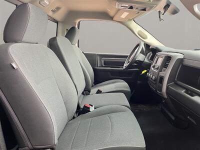 2022 RAM 1500 Classic Express   - Photo 17 - Lennox, CA 90304