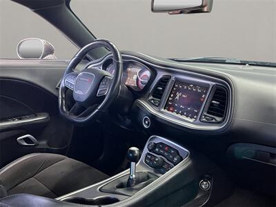 2021 Dodge Challenger R/T Scat Pack Widebody - Photo 18 - Lennox, CA 90304