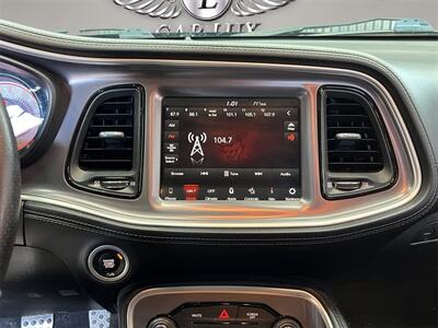 2021 Dodge Challenger R/T Scat Pack Widebody - Photo 15 - Lennox, CA 90304