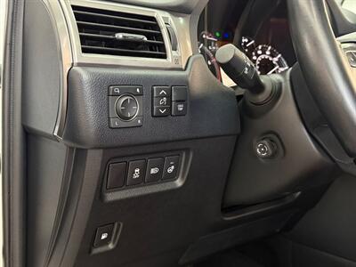 2023 Lexus GX 460 - Photo 22 - Lennox, CA 90304