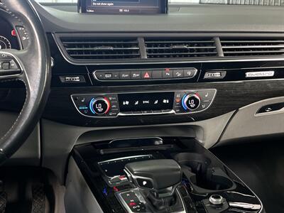 2017 Audi Q7 3.0T Premium Plus quattro   - Photo 21 - Lennox, CA 90304
