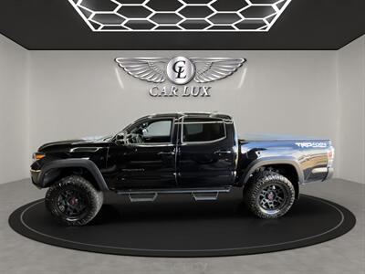 2022 Toyota Tacoma TRD Off-Road V6   - Photo 4 - Lennox, CA 90304