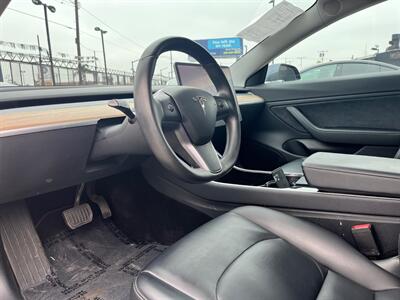 2018 Tesla Model 3 Mid Range   - Photo 16 - Lennox, CA 90304