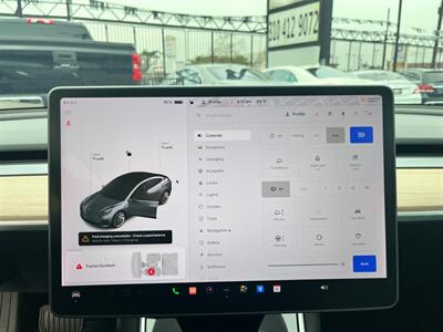 2018 Tesla Model 3 Mid Range   - Photo 32 - Lennox, CA 90304