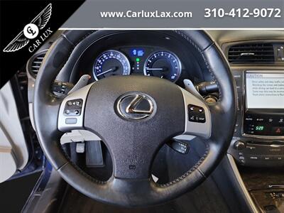 2011 Lexus IS   - Photo 9 - Lennox, CA 90304