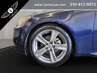 2011 Lexus IS   - Photo 17 - Lennox, CA 90304