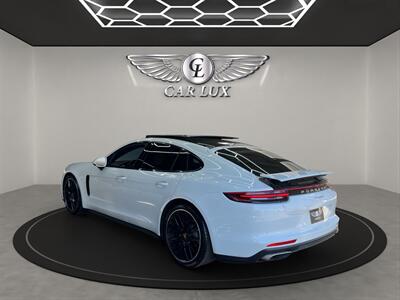 2017 Porsche Panamera   - Photo 5 - Lennox, CA 90304