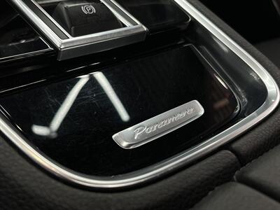 2017 Porsche Panamera   - Photo 22 - Lennox, CA 90304