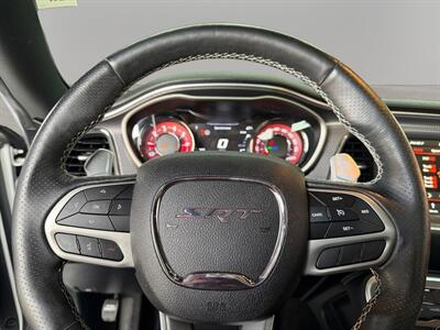 2019 Dodge Challenger SRT Hellcat   - Photo 16 - Lennox, CA 90304