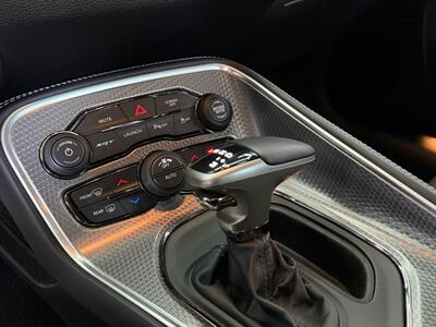 2019 Dodge Challenger SRT Hellcat   - Photo 19 - Lennox, CA 90304