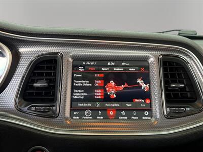 2019 Dodge Challenger SRT Hellcat   - Photo 18 - Lennox, CA 90304
