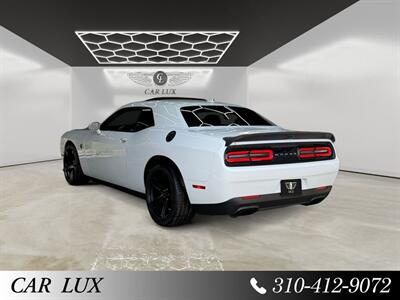 2019 Dodge Challenger SRT Hellcat   - Photo 3 - Lennox, CA 90304