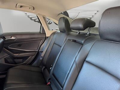 2019 Volkswagen Jetta SEL - Photo 13 - Lennox, CA 90304
