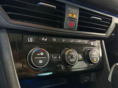 2019 Volkswagen Jetta SEL - Photo 23 - Lennox, CA 90304