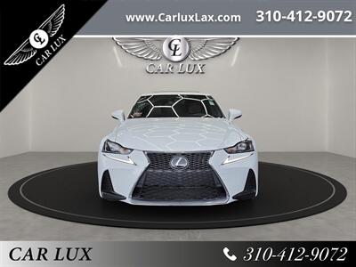 2018 Lexus IS   - Photo 2 - Lennox, CA 90304