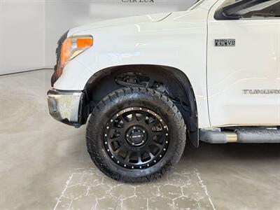 2016 Toyota Tundra SR5 - Photo 14 - Lennox, CA 90304
