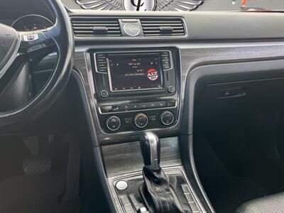 2017 Volkswagen Passat 1.8T SE w/Technology   - Photo 14 - Lennox, CA 90304