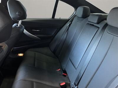 2018 BMW 320i   - Photo 12 - Lennox, CA 90304