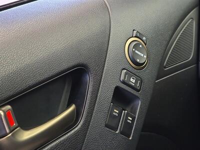 2015 Hyundai Genesis Coupe 3.8 - Photo 34 - Lennox, CA 90304