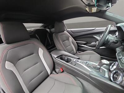 2020 Chevrolet Camaro 1LS   - Photo 18 - Lennox, CA 90304