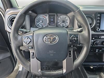 2020 Toyota Tacoma TRD Sport V6 - Photo 12 - Lennox, CA 90304