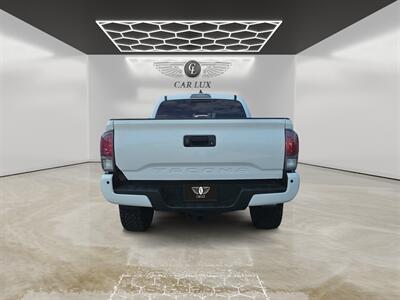 2020 Toyota Tacoma TRD Sport V6   - Photo 7 - Lennox, CA 90304