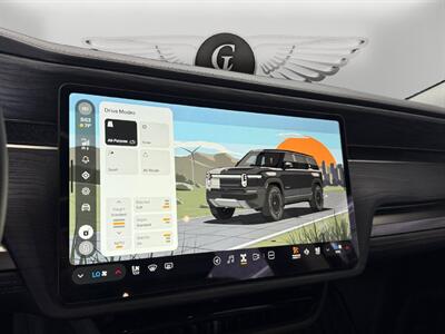 2025 Rivian R1S Adventure Dual Motor Standard Pack - Photo 23 - Lennox, CA 90304