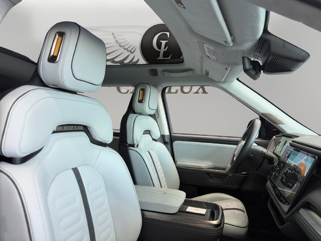 2025 Rivian R1S Adventure Dual Motor Standard Pack - Photo 15 - Lennox, CA 90304