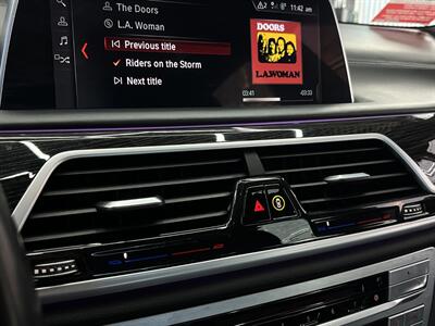 2019 BMW 750i  M SPORT - Photo 23 - Lennox, CA 90304