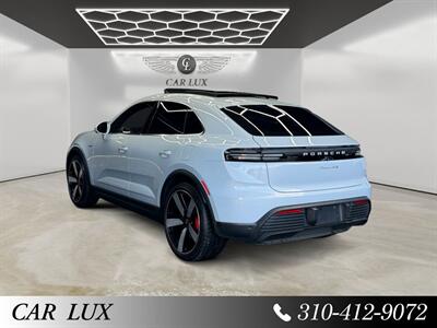 2026 Porsche Macan 4S   - Photo 3 - Lennox, CA 90304