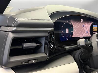 2026 Porsche Macan 4S   - Photo 21 - Lennox, CA 90304