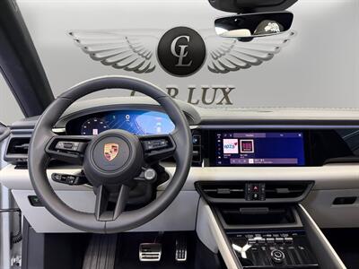 2026 Porsche Macan 4S   - Photo 10 - Lennox, CA 90304