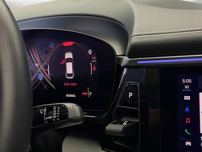 2026 Porsche Macan 4S   - Photo 27 - Lennox, CA 90304