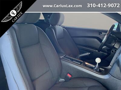 2013 Ford Mustang GT   - Photo 16 - Lennox, CA 90304