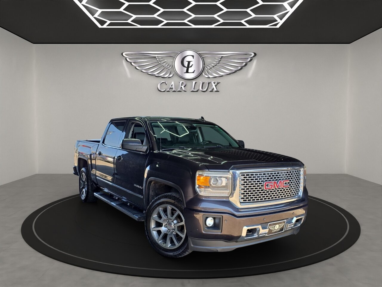 2015 GMC Sierra 1500 Denali - Photo 1 - Lennox, CA 90304