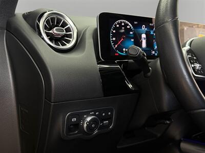 2021 Mercedes-Benz GLA GLA 250   - Photo 20 - Lennox, CA 90304