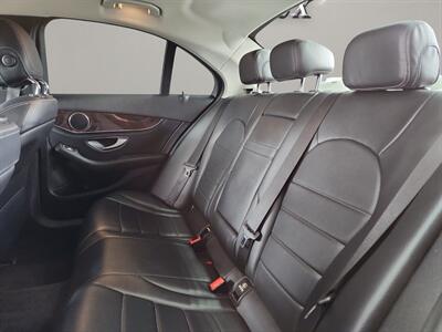 2015 Mercedes-Benz C 300   - Photo 13 - Lennox, CA 90304