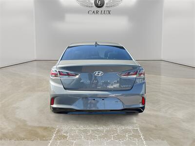 2019 Hyundai SONATA Hybrid SE - Photo 4 - Lennox, CA 90304