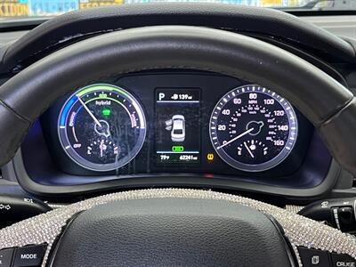 2019 Hyundai SONATA Hybrid SE   - Photo 19 - Lennox, CA 90304