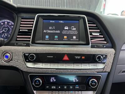 2019 Hyundai SONATA Hybrid SE   - Photo 16 - Lennox, CA 90304