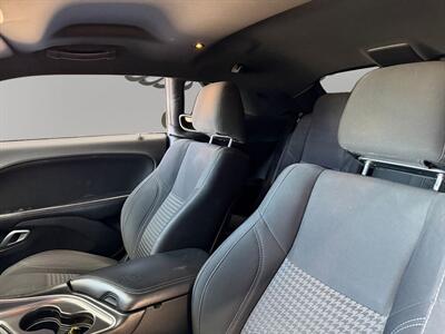 2016 Dodge Challenger SXT - Photo 9 - Lennox, CA 90304