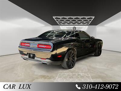 2016 Dodge Challenger SXT - Photo 5 - Lennox, CA 90304