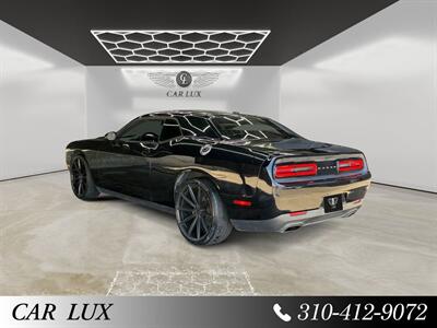 2016 Dodge Challenger SXT - Photo 3 - Lennox, CA 90304